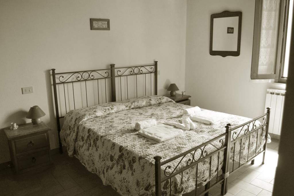 Villa Santa Maria Μονταλτσίνο Δωμάτιο φωτογραφία